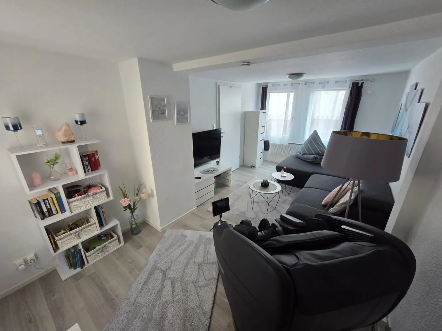 Wohnzimmer mit Massagesessel