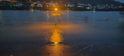 Hochwasser zell Mosel Januar 2024