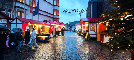 Der 47. Weihnachtsmarkt in Bernkastel-Kues an der Mosel