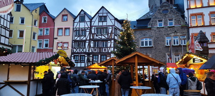 Der 47. Weihnachtsmarkt in Bernkastel-Kues an der Mosel