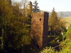 Viereckiger Turm Zell Bachturm